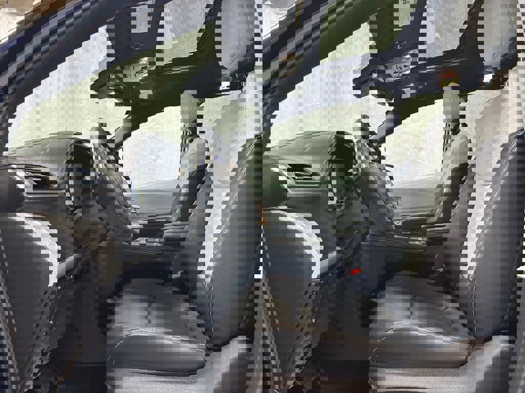 Used 2025 Toyota Sienna XSE image 14