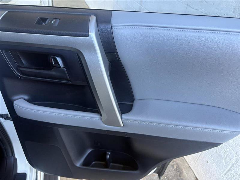 Used 2012 Toyota 4Runner SR5 RWD image 29