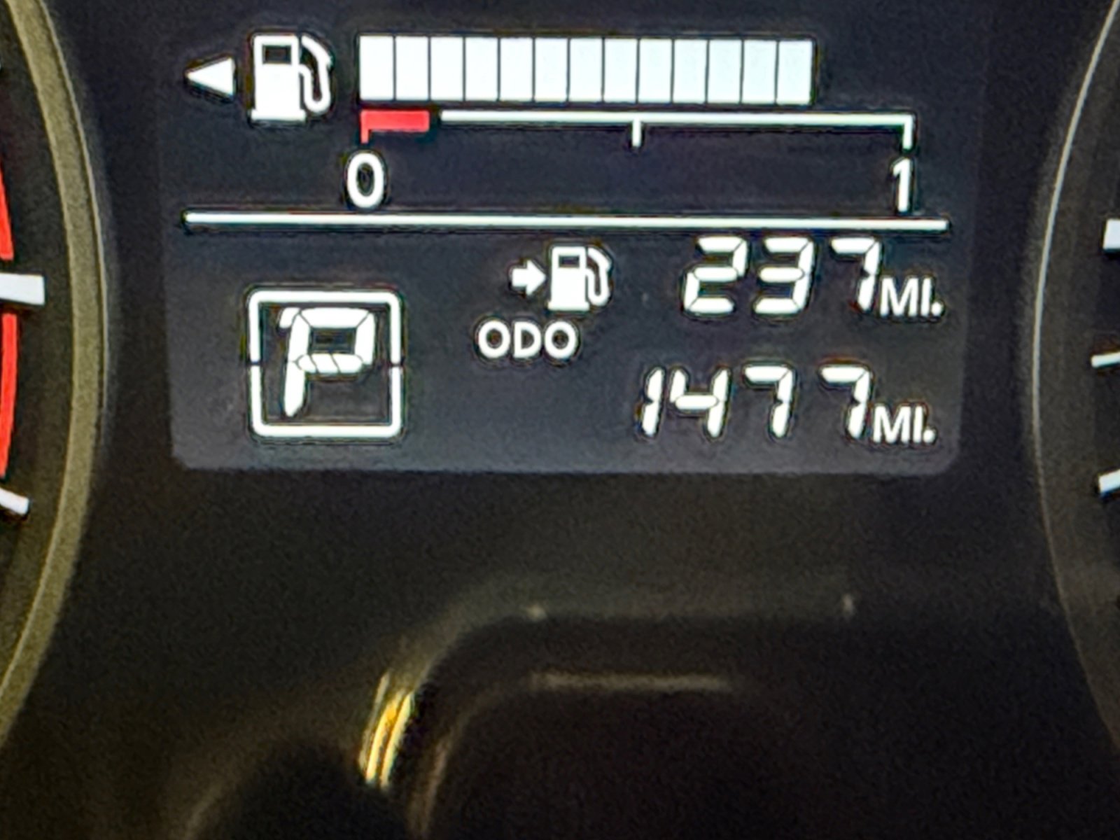 Used 2025 Nissan Kicks Play S image 2