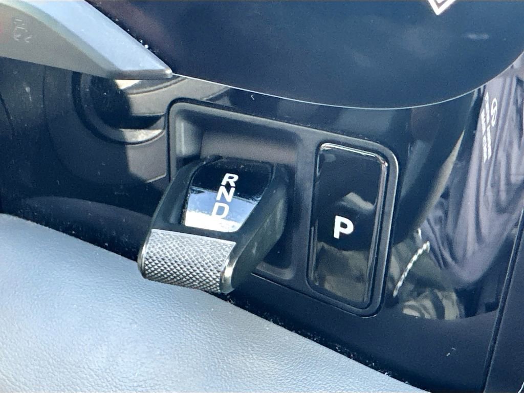 Used 2022 Porsche Taycan image 18