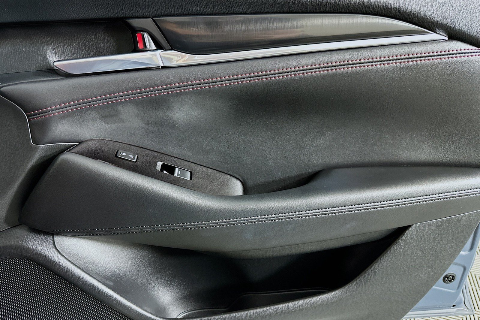 Used 2021 MAZDA MAZDA6 Carbon Edition FWD image 23