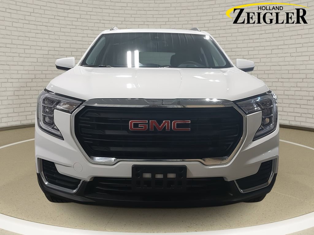 Used 2023 GMC Terrain SLE w/ Driver Convenience Package video 2
