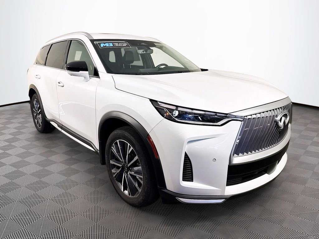Used 2026 INFINITI QX60 Luxe w/ Cargo Package FWD image 3