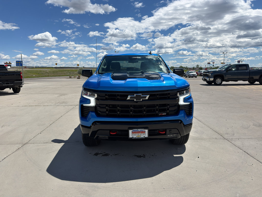 Used 2025 Chevrolet Silverado 1500 LT Trail Boss w/ Protection Package AWD/4WD image 9