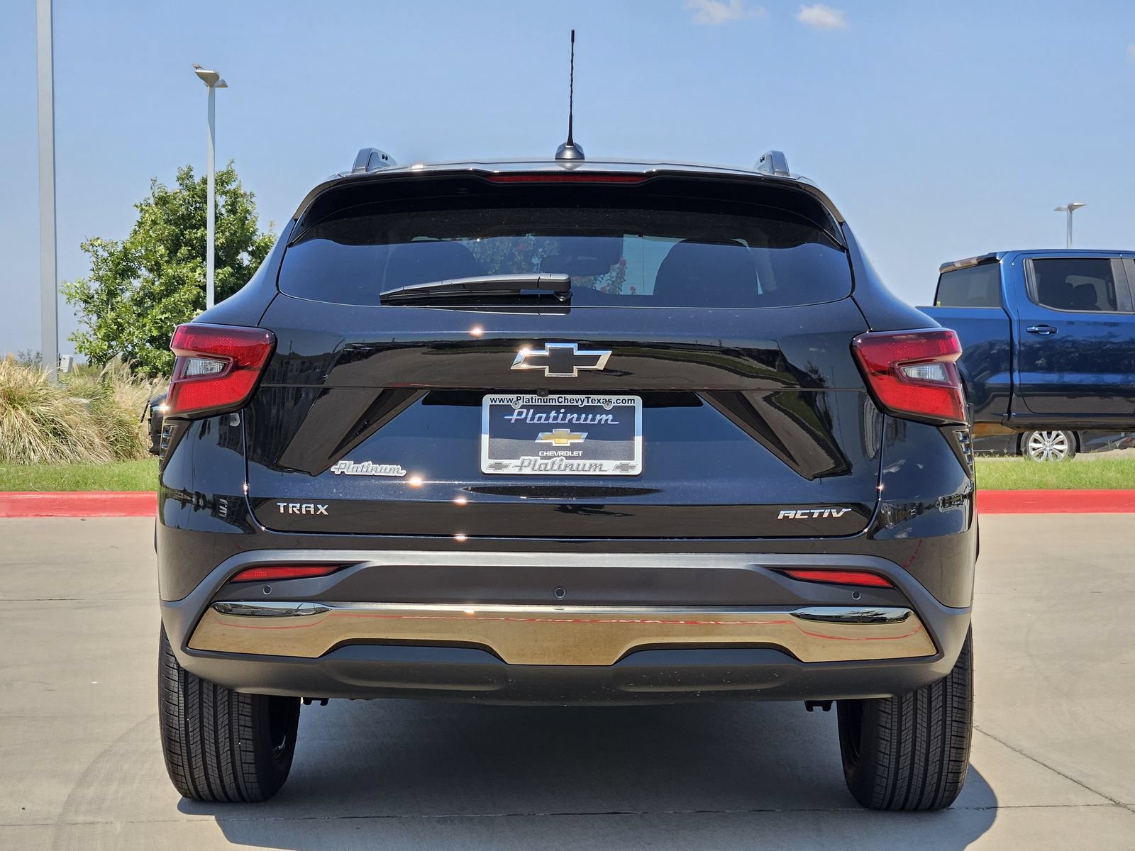 New 2026 Chevrolet Trax ACTIV w/ Driver Confidence Package FWD image 7