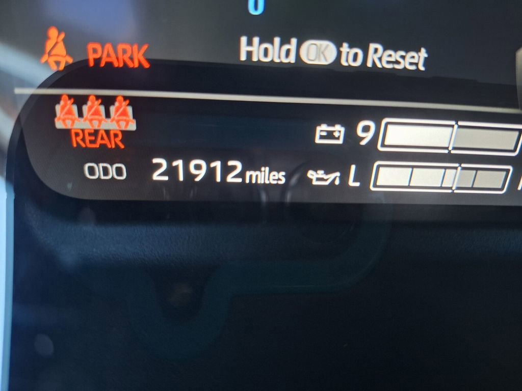 Used 2023 Toyota Tundra Platinum image 18