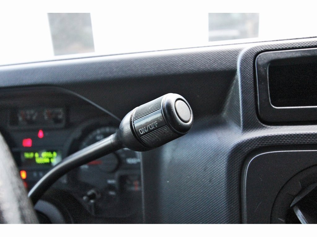 Used 2013 Ford E-350 and Econoline 350 XLT image 25