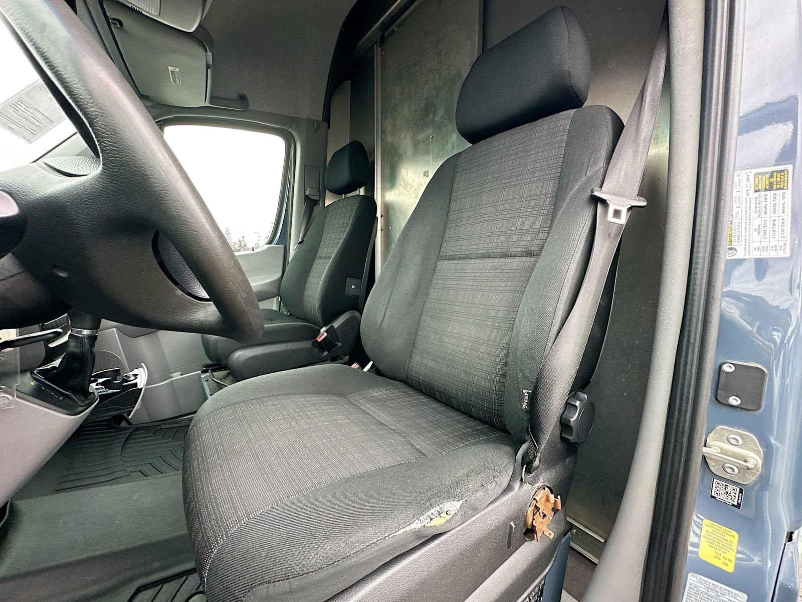 Used 2018 Mercedes-Benz Sprinter 2500 image 20