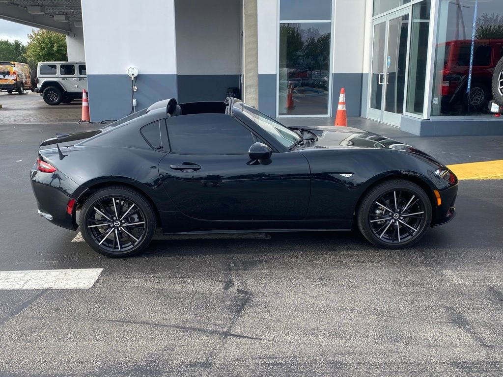 Used 2024 MAZDA MX-5 Miata RF Grand Touring w/ Weather Package RWD image 11