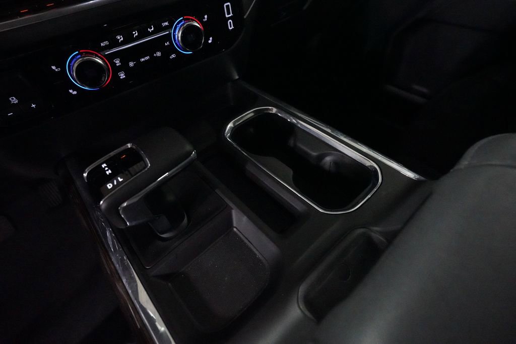 Used 2025 GMC Sierra 1500 Elevation w/ Preferred Package AWD/4WD image 16
