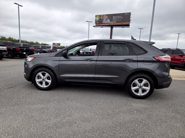 Used 2020 Ford Edge SE FWD image 4