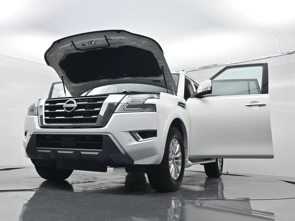 Used 2024 Nissan Armada SV RWD image 29
