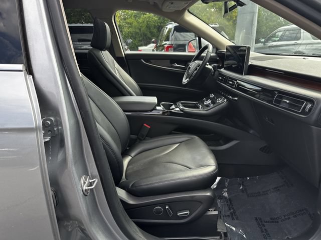 Certified 2023 Lincoln Nautilus Reserve AWD/4WD image 33