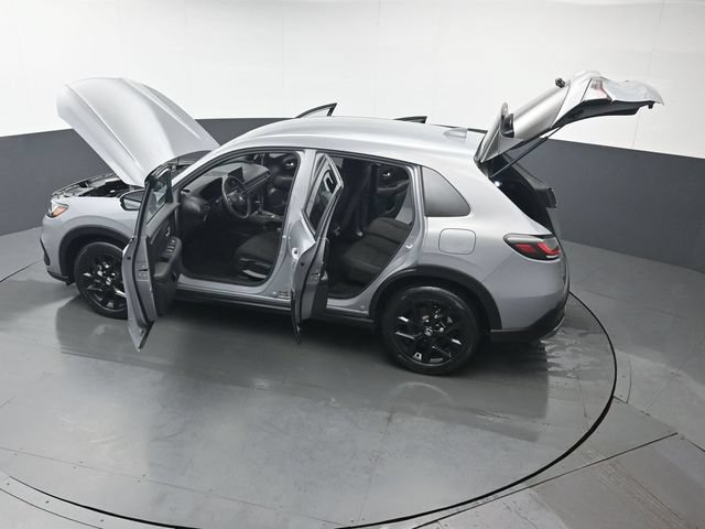 Used 2024 Honda HR-V Sport image 41