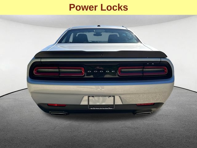 Used 2023 Dodge Challenger SXT RWD image 11
