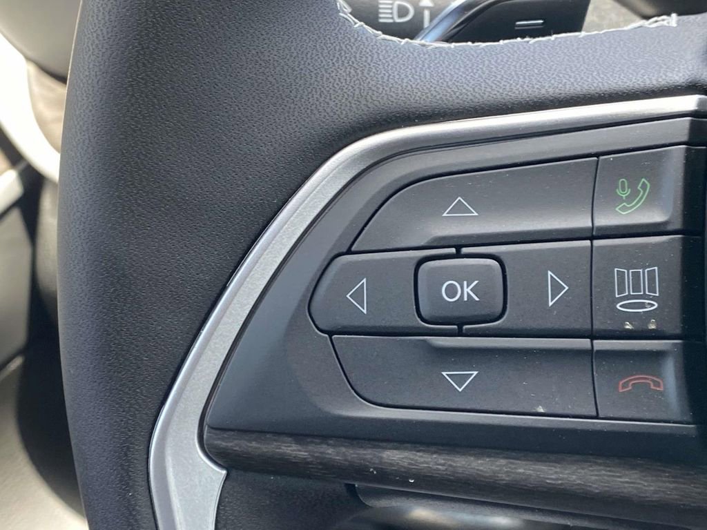 New 2026 Jeep Grand Cherokee Limited w/ Limited Altitude Package image 24