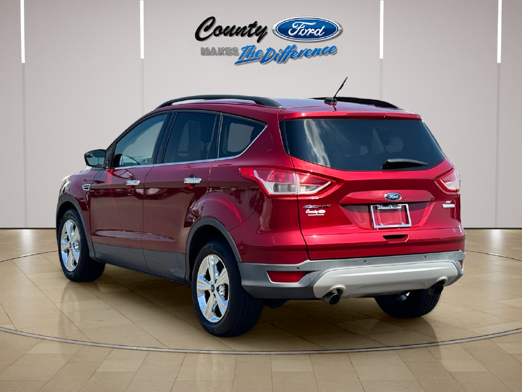 Used 2016 Ford Escape SE w/ SE Leather Comfort Package FWD image 7