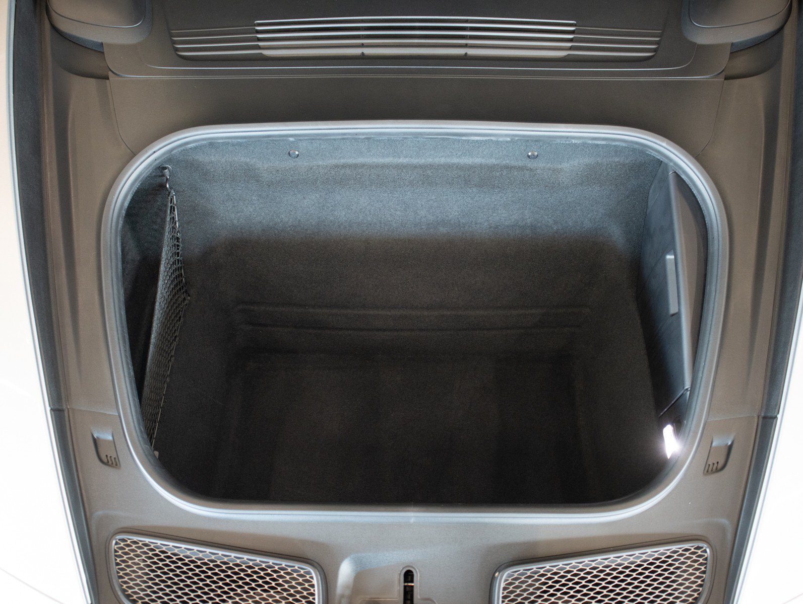Used 2022 Porsche 911 GT3 RWD image 33