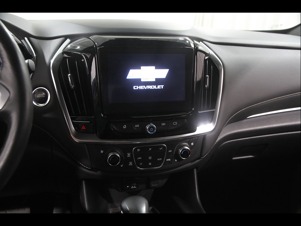 Certified 2022 Chevrolet Traverse Premier FWD image 9