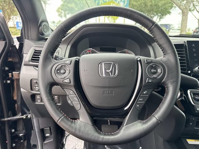Certified 2022 Honda Ridgeline Black Edition image 29