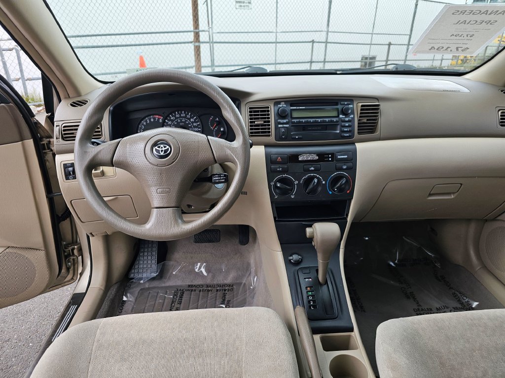 Used 2004 Toyota Corolla CE w/ Preferred Accessory Pkg FWD image 17