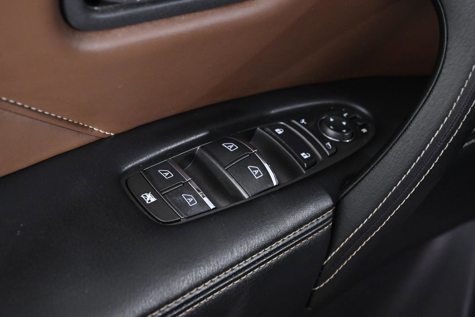 Certified 2023 INFINITI QX80 Premium Select w/ Cargo Package image 28