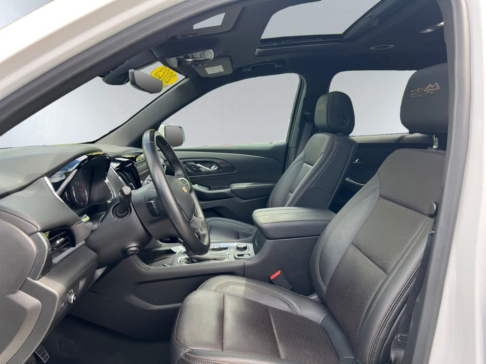 Certified 2023 Chevrolet Traverse High Country AWD/4WD image 11