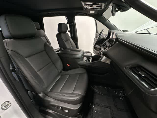 Used 2022 Chevrolet Tahoe Z71 w/ Z71 Off-Road Package AWD/4WD image 25