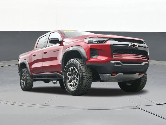 Used 2024 Chevrolet Colorado ZR2 w/ ZR2 Convenience Package III AWD/4WD image 63