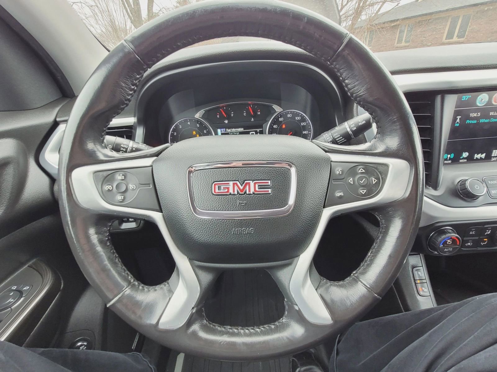 Used 2019 GMC Acadia SLT w/ LPO, Floor Liner Package image 17