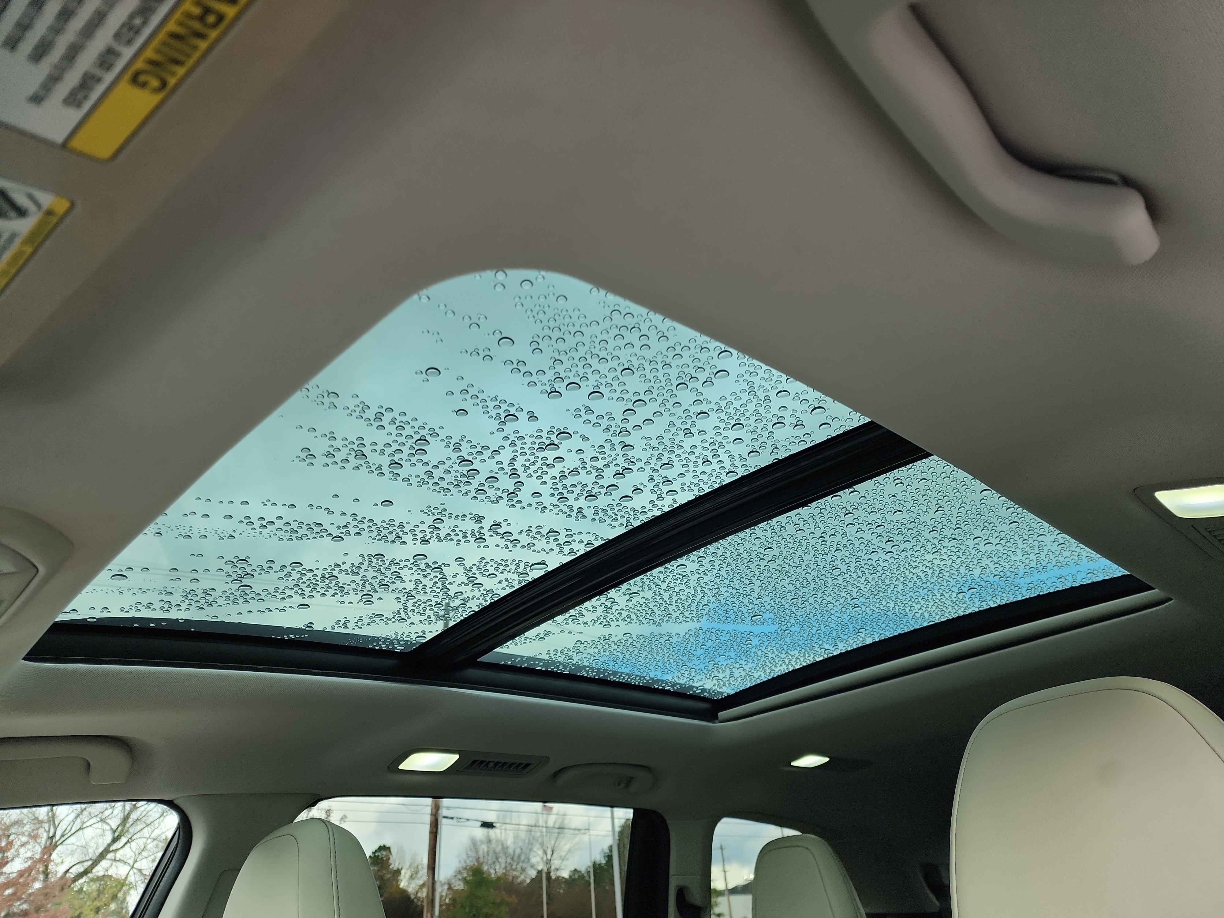 Used 2022 Subaru Ascent Limited w/ Technology Package image 29