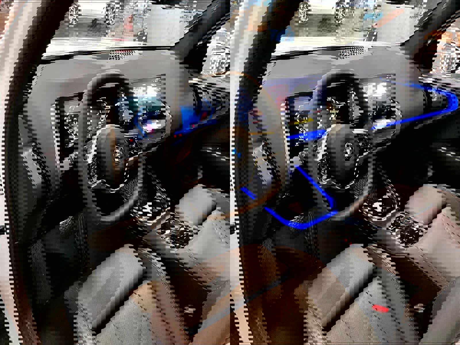 Certified 2025 BMW X3 xDrive30i w/ Convenience Package image 17