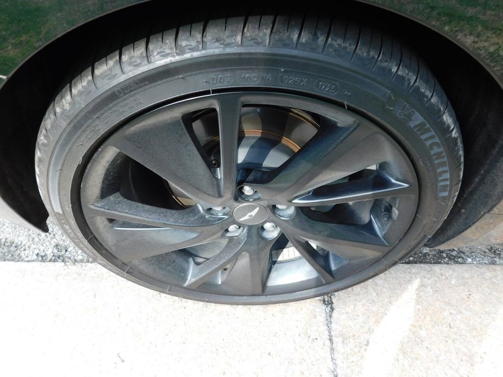 Used 2023 Genesis G70 2.0T w/ Sport Prestige Package image 8