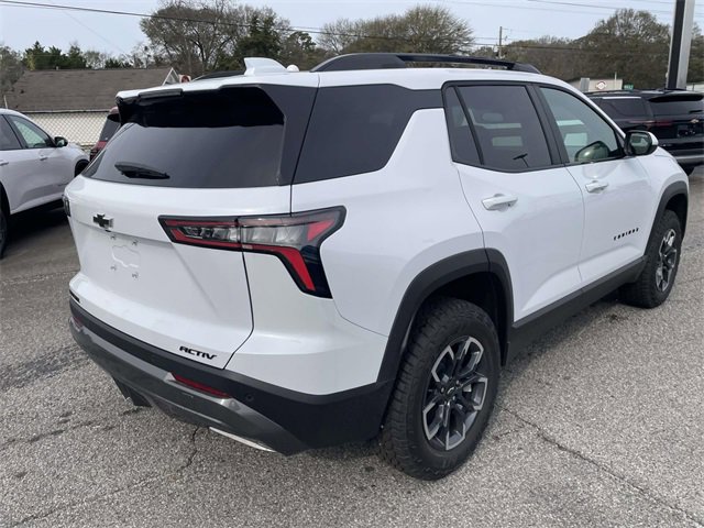 New 2026 Chevrolet Equinox ACTIV w/ Convenience Package III video 3