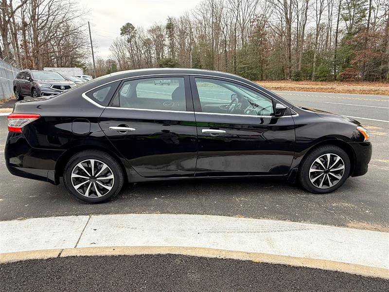 Used 2015 Nissan Sentra S image 6