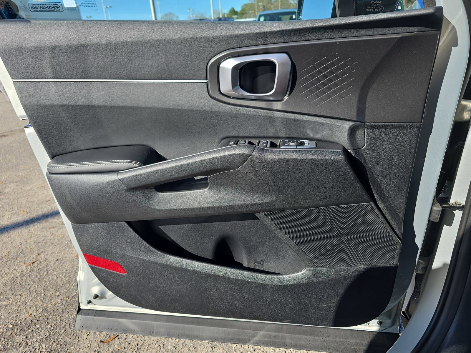 New 2026 Kia Sorento S w/ S Panoramic Sunroof Package FWD image 29