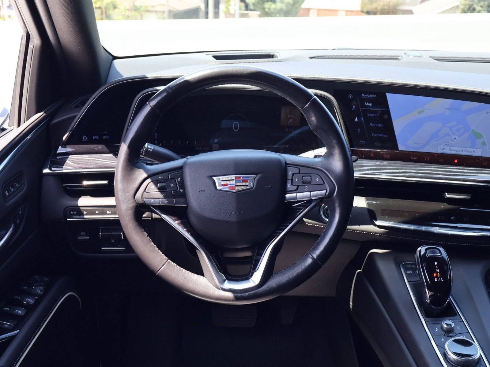 Used 2022 Cadillac Escalade Sport w/ Touring Package AWD/4WD image 15