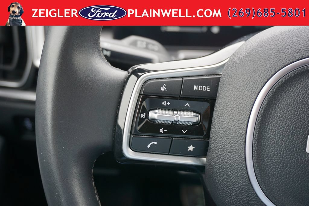 Used 2024 Kia Sorento S FWD image 24