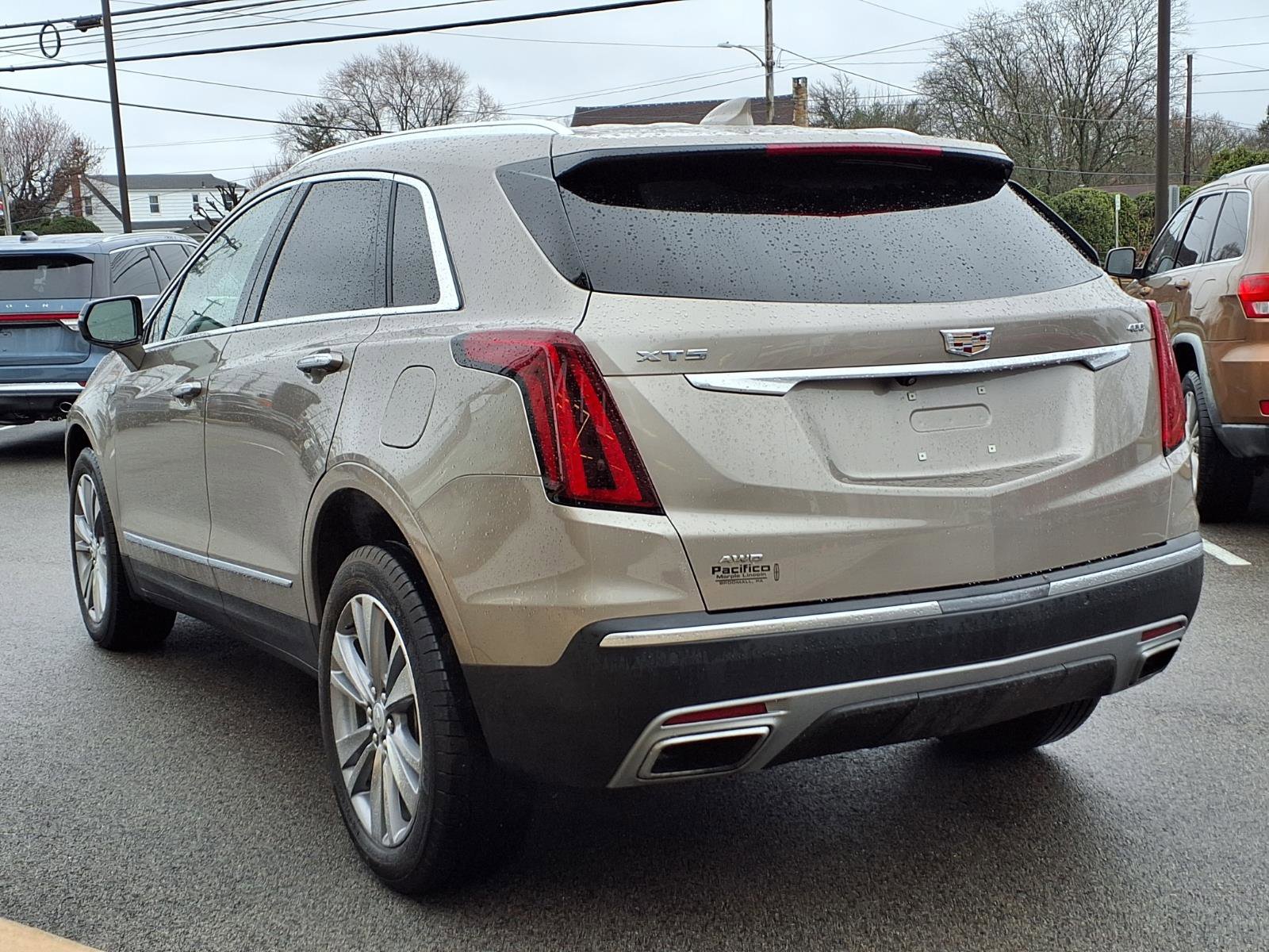 Used 2023 Cadillac XT5 Premium Luxury image 6