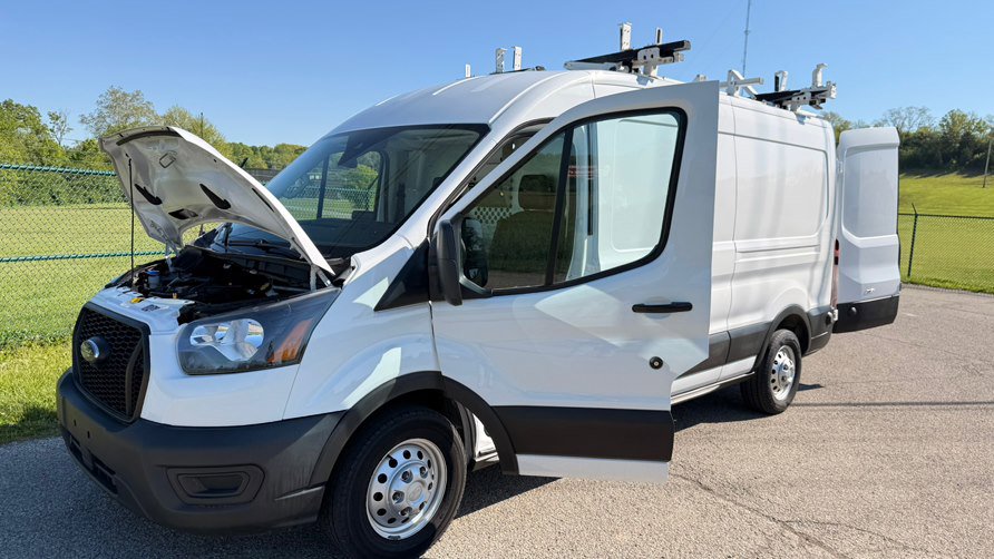Used 2021 Ford Transit 250 Medium Roof AWD image 26
