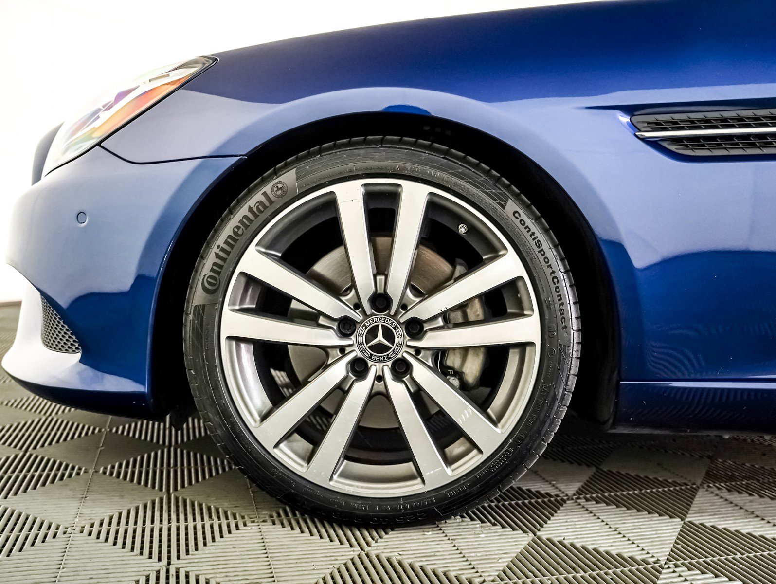 Certified 2020 Mercedes-Benz SLC 300 image 6