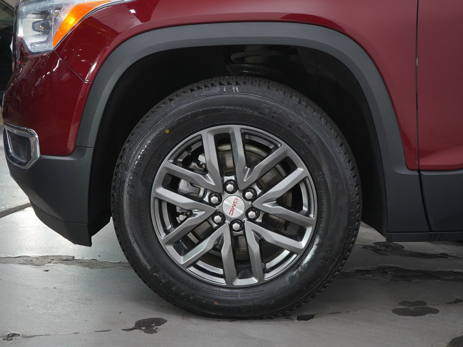 Used 2017 GMC Acadia SLT AWD/4WD image 30