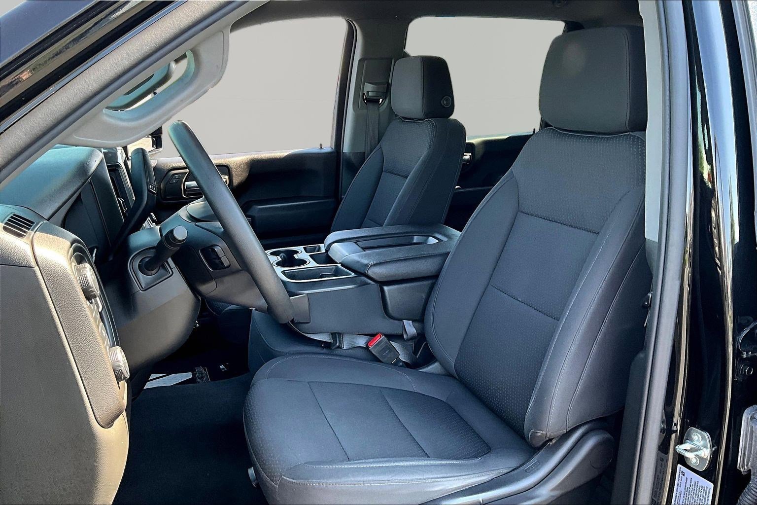 Used 2023 Chevrolet Silverado 2500 Custom w/ Custom Value Package AWD/4WD image 22