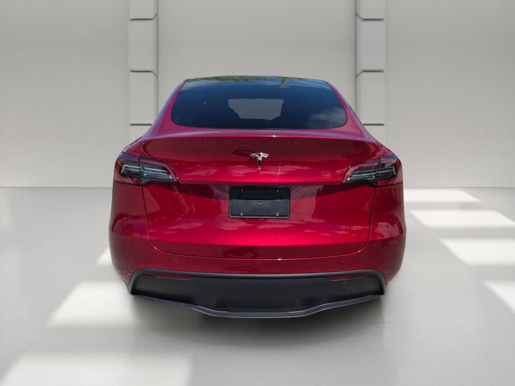 Used 2024 Tesla Model Y Long Range image 7