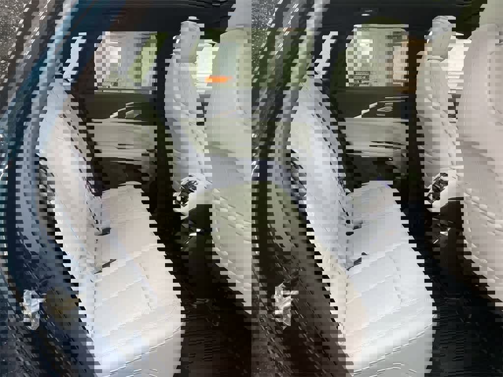 Certified 2025 Cadillac Lyriq Luxury w/ LPO, Floor Liner Package image 18