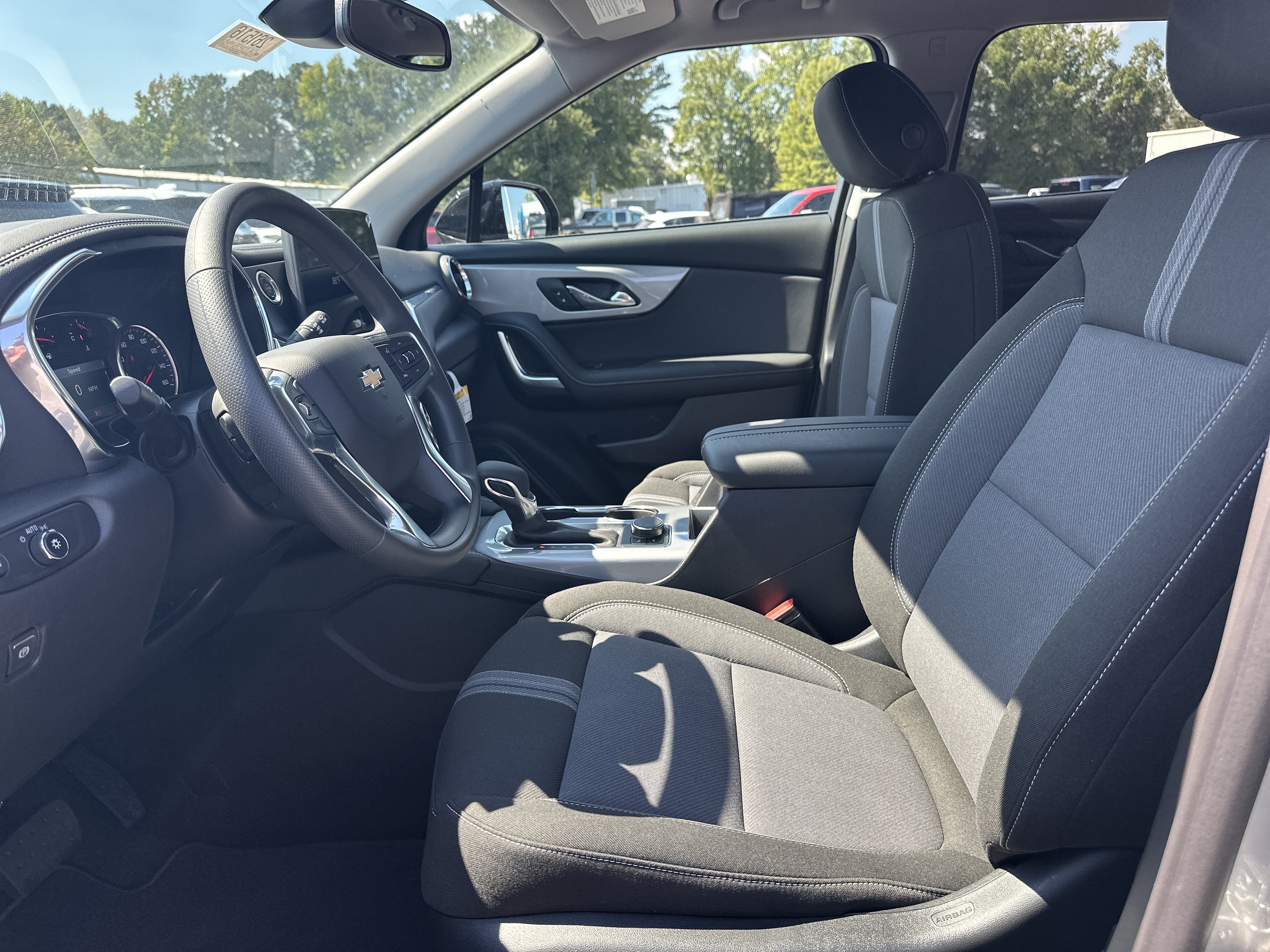 New 2026 Chevrolet Blazer LT w/ Convenience Package FWD image 10