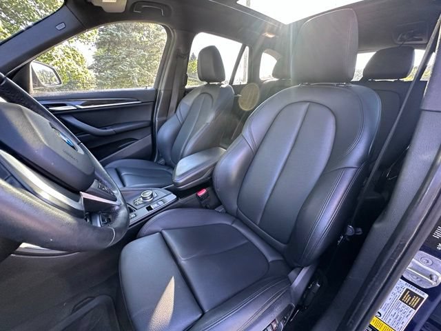Used 2018 BMW X1 xDrive28i w/ Convenience Package AWD/4WD image 12
