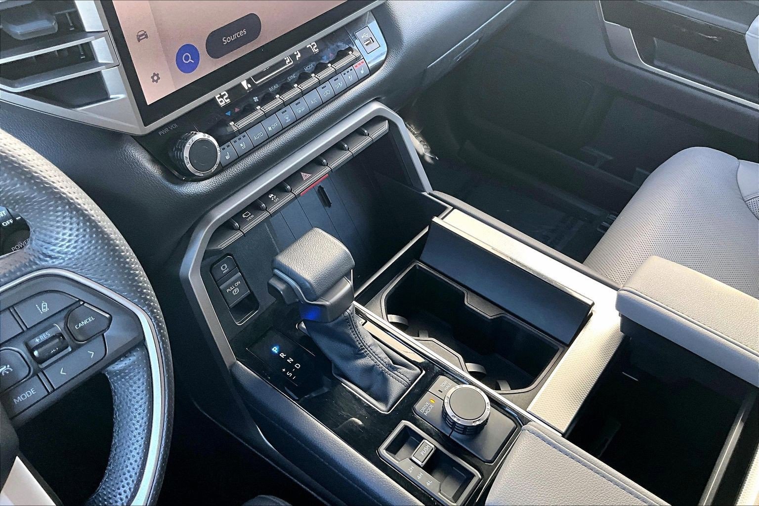 Used 2025 Toyota Sequoia SR5 image 33