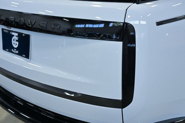 Used 2026 Land Rover Range Rover SE AWD/4WD image 15