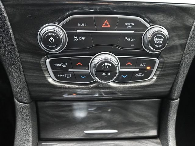 Used 2022 Chrysler 300 Touring L image 41